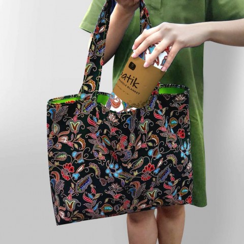 Batik Day Bag – Peranakan
